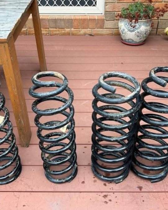 EFS 3 inch lift coil springs