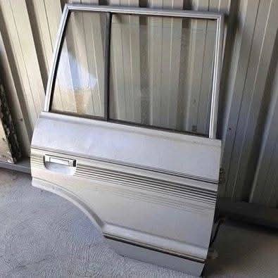 60 series landcruiser doors